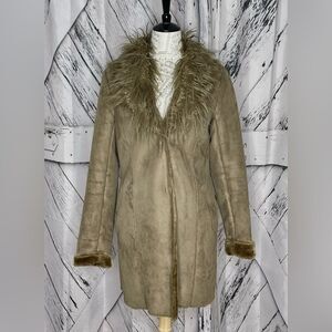 Malvin Women Faux Suede & Fur Coat
Small